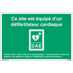 Fiche signalétique DAE avec texte : "Ce site est équipé d'un défibrillateur cardiaque." - 15 x 20 cm